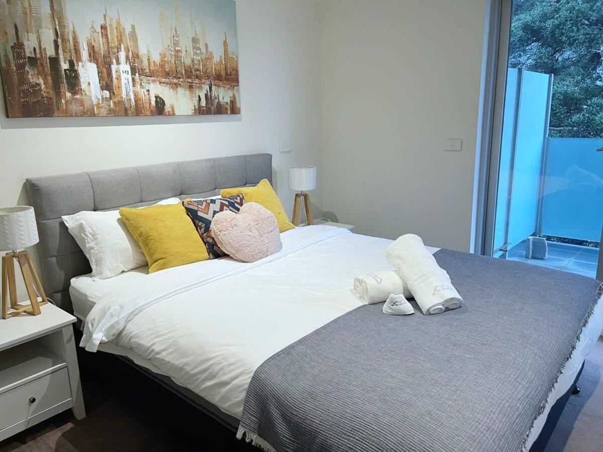 Chic Short Stay Retreat At Doncaster Exterior photo
